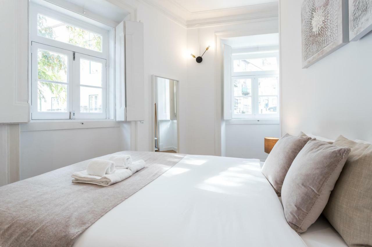 Alfama Tale Four-bedroom W/ River View - By Lu Holidays Apartamento
